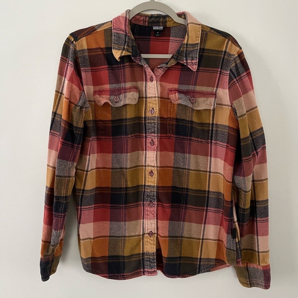 Women’s Patagonia Flannel Size M